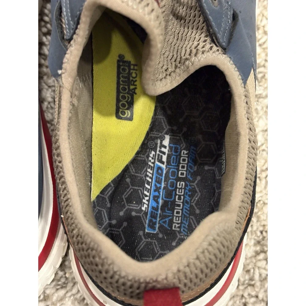 Men sz 11.5 SKECHERS Classic Fit Solvano Caspian Slip On Shoes Nvmt Athletic